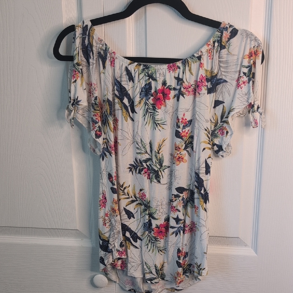 Floral Off-Shoulder Women's Top